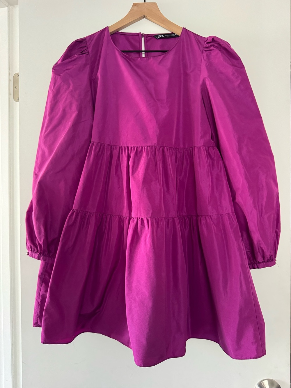 Zara Fuchsia Tiered Puff-Sleeve Dress